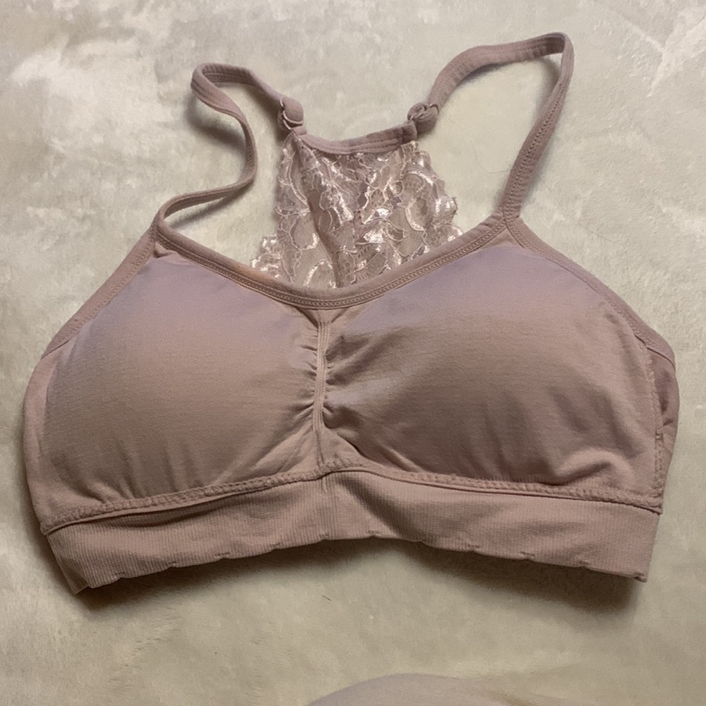 Sport bras - Picture 4 of 6